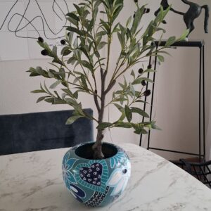 Vaas/pot  handbeschilderd, shop the look